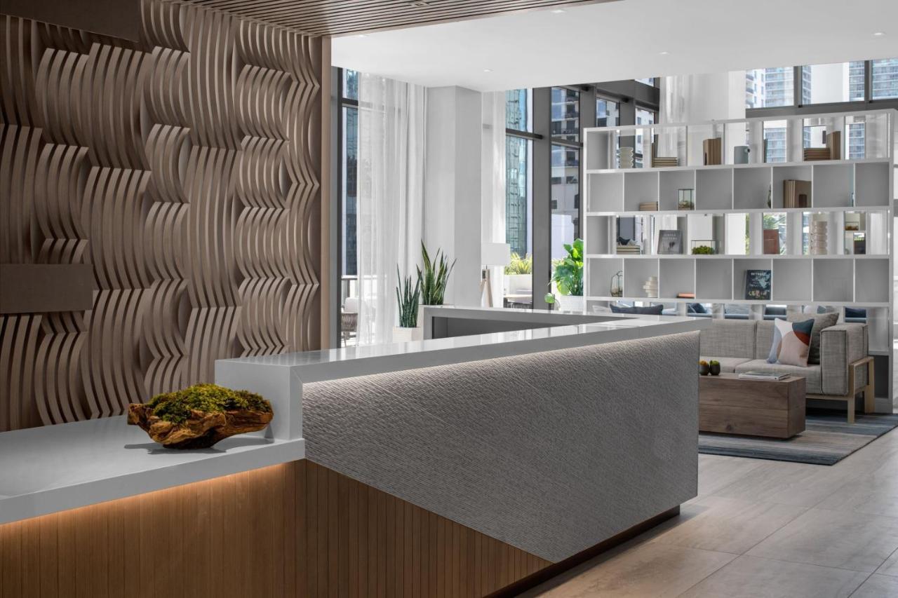 Отель Element Miami Brickell Экстерьер фото